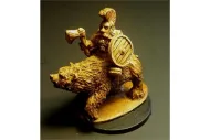 Dwarian Captain on Bear (1 figure)
