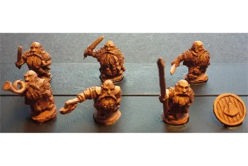 Dwarian Shame Bearers with Swords and Shields (35 figures)