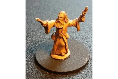 Grizzled Wizard (1 figure)