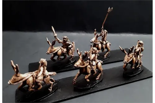Wovian Cavalry with Bows on Stags (16 figures)