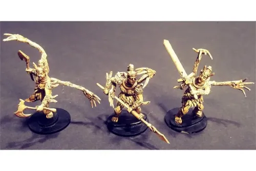 Wovian Drya (10 figures)